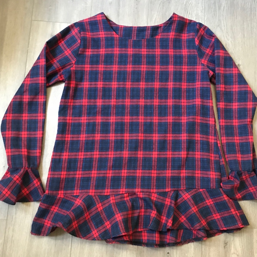 Beautiful top tunic for spring fall